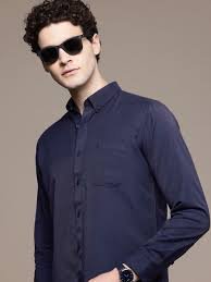 Casual Shirts: Daily use ke liye.